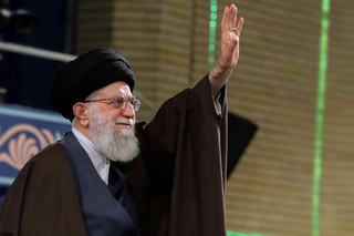 رهبر معظم انقلاب اسلامی در دیدار وزیر و مسئولان و جمعی از کارکنان وزارت اطلاعات