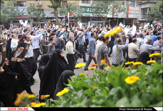 راهپیمایی ضداستکباری مردم مشهد پس از نماز جمعه