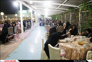 اطعام و اکرام نیازمندان توسط مجمع خیرین و نیکوکاران