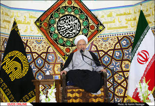 بزرگداشت قیام ۱۵ خرداد و یادبود ارتحال امام خمینی(ره) در حرم مطهر امام رضا(ع)