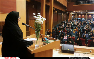 مراسم پایان سال تحصیلی و تقدیر از برگزیدگان جشنواره های کشوری دبیرستان آرمینه مصلی نژاد