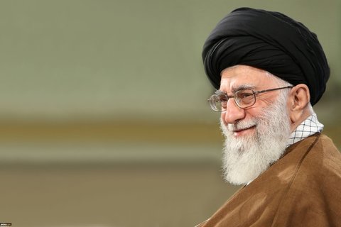 فیلم|تقدیر رهبری معظم انقلاب و روسای جمهور و مجلس از ملی پوشان فوتبال ایران رهبری