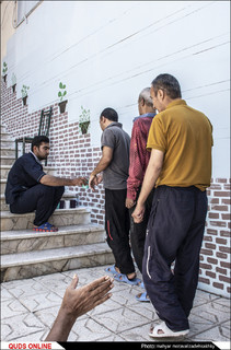 "جشنی برای تنهایی"