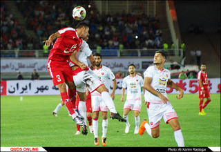 دیدار تیم های فوتبال پدیده -پرسپولیس