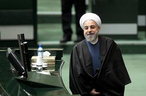فیلم| واکنش رئیس جمهور به طرح سوال از وی در مجلس روحانی