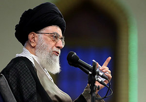 فیلم| رهبرمعظم انقلاب: رسانهها بذر ناامیدی نپاشند
رهبری