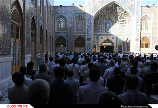 نماز باشکوه عید قربان در حرم رضوی اقامه شد/گزارش تصویری