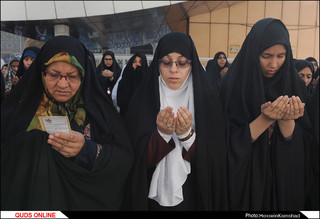 نماز باشکوه عید قربان در حرم رضوی اقامه شد/گزارش تصویری