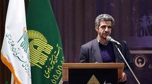توضیحات مدیرعامل موسسه آفرینشهای هنری آستان قدس رضوی درباره قرآن اهدایی به رئیس جمهور محمد علی چمی گو