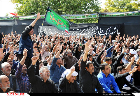 اجتماع بزرگ "لبیک یا حسین" /گزارش تصویری اجتماع بزرگ "لبیک یا حسین"