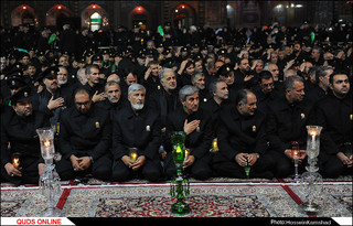 مراسم آیینی شام غریبان سیدالشهدا(ع) در حرم مطهر رضوی برگزار شد/گزارش تصویری