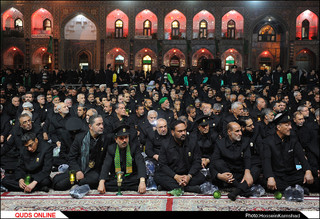 مراسم آیینی شام غریبان سیدالشهدا(ع) در حرم مطهر رضوی برگزار شد/گزارش تصویری