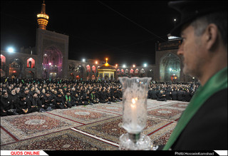 مراسم آیینی شام غریبان سیدالشهدا(ع) در حرم مطهر رضوی برگزار شد/گزارش تصویری