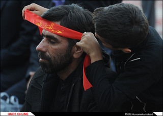 آیین بدرقه خدام اربعین حسینی در حرم مطهر رضوی برگزار شد/گزارش تصویری