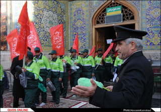 آیین بدرقه خدام اربعین حسینی در حرم مطهر رضوی برگزار شد/گزارش تصویری