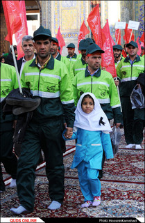 آیین بدرقه خدام اربعین حسینی در حرم مطهر رضوی برگزار شد/گزارش تصویری