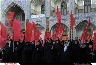 آیین بدرقه خدام اربعین حسینی در حرم مطهر رضوی برگزار شد/گزارش تصویری