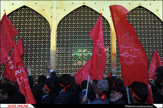 آیین بدرقه خدام اربعین حسینی در حرم مطهر رضوی برگزار شد/گزارش تصویری