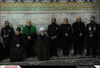آیین سنتی خطبهخوانی شب شهادت امام رضا(ع) برگزار شد /گزارش تصویری