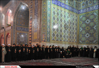 آیین سنتی خطبهخوانی شب شهادت امام رضا(ع) برگزار شد /گزارش تصویری