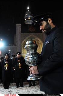 آیین سنتی خطبهخوانی شب شهادت امام رضا(ع) برگزار شد /گزارش تصویری
