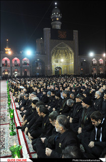 آئین شام غریبان شهادت امام رضا (ع) برگزار شد/گزارش تصویری