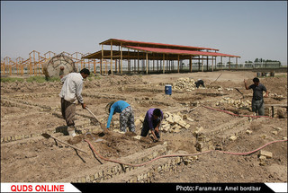 کارگران ساختمانی زحمت کشانی که غم امروز دارند