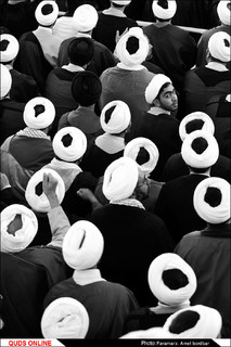 خیلی دور ....خیلی نزدیک