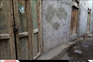 کَنگ؛درهایی که دیگر به روی پاشنه نمی چرخند