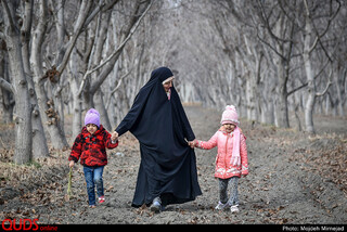 بازی در طبیعت / مژده میرنژاد