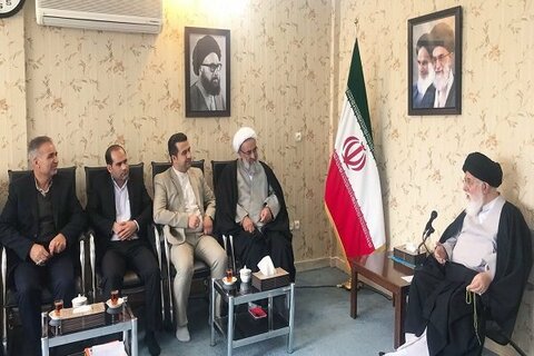 تاکید امام جمعه مشهد بر احقاق حق سهامداران پدیده دیدار