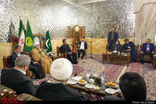 تشرف نخست وزیر پاکستان به حرم مطهر رضوی ودیدار با تولیت آستان قدس