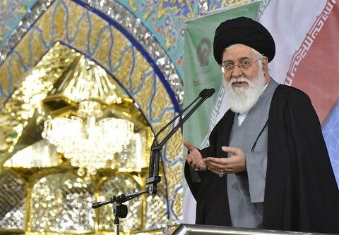 در برجام چند هزار سانتریفیوژ ایران به حلب پاره مبدل شد / مذاکره آمریکا و اروپا برای سلطه است نه خلاصی از تحریم اقتصادی/تخریب قبور ائمه بقیع نتیجه مذاکره بود آیت الله