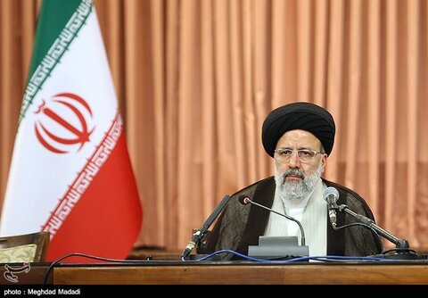 با وجود اسناد بالادستی به توافقنامههایی مانند پاریس نیازی نداریم/ فعالان محیط زیستی باید منتظر نظر قاضی باشند رئیسی