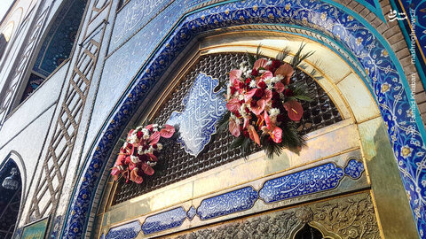 گفتگوی قدس آنلاین با گل آرای خیر حرم رضوی گل ارایی حرم مطهر رضوی