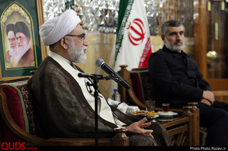 اهدای نشان خادمی امام رضا(ع) به عوامل سرنگونی پهپاد آمریکایی