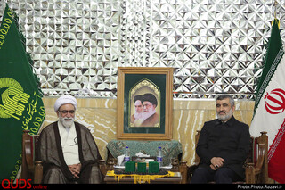اهدای نشان خادمی امام رضا(ع) به عوامل سرنگونی پهپاد آمریکایی