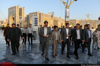 عطر افشانی مزار شهدا در سالروز شهادت شهید صارمی و روز خبرنگار