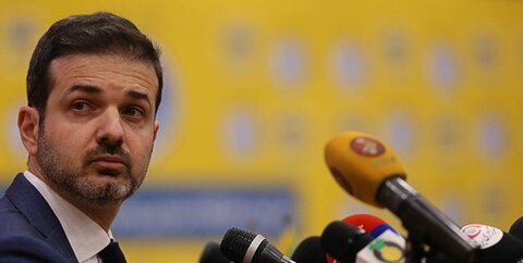 از رفتار مسئولان باشگاه استقلال خستهام استراماچونی
