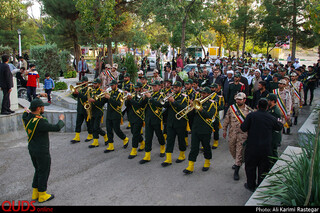 مراسم معنوی عطر افشانی و گلباران گلزار شهدا در بهشت رضا علیه السلام