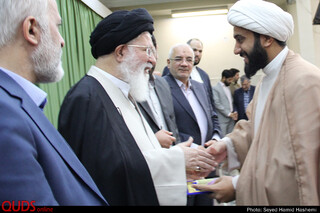 آئین تجلیل ازخادمین زائرین پیاده دهه آخرماه صفر