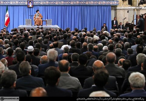 دشمن را در همه عرصهها عقب زدیم؛ در عرصه جنگ اقتصادی هم به طور قاطع عقب میزنیم رهبری