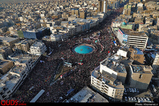 تشییع و اقامه نماز بر پیکر سردار بزرگ سپهبد شهید حاج قاسم سلیمانی و شهیدان مقاومت
