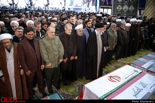 تشییع و اقامه نماز بر پیکر سردار بزرگ سپهبد شهید حاج قاسم سلیمانی و شهیدان مقاومت
