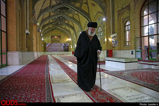 حضور رهبر معظم انقلاب اسلامی در مرقد امام خمینی(ره) وگلزار شهدا