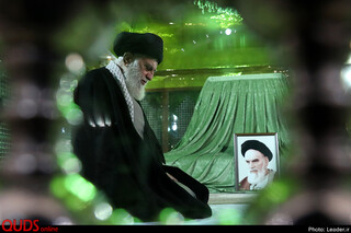 حضور رهبر معظم انقلاب اسلامی در مرقد امام خمینی(ره) وگلزار شهدا
