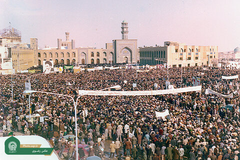 انتشار تصاویر دیده نشده از انقلاب مردم مشهد برای نخستین بار انقلاب
