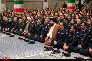 دیدار فرماندهان و کارکنان نیروی هوایی ارتش با رهبر معظم انقلاب