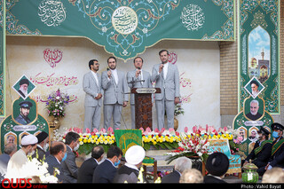 آیین خطبه خوانی در حرم حضرت معصومه سلام الله علیها در آغاز دهه کرامت