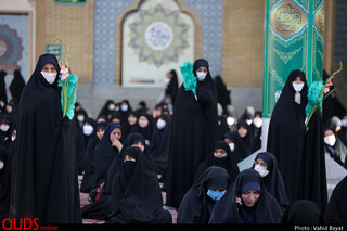 آیین خطبه خوانی در حرم حضرت معصومه سلام الله علیها در آغاز دهه کرامت